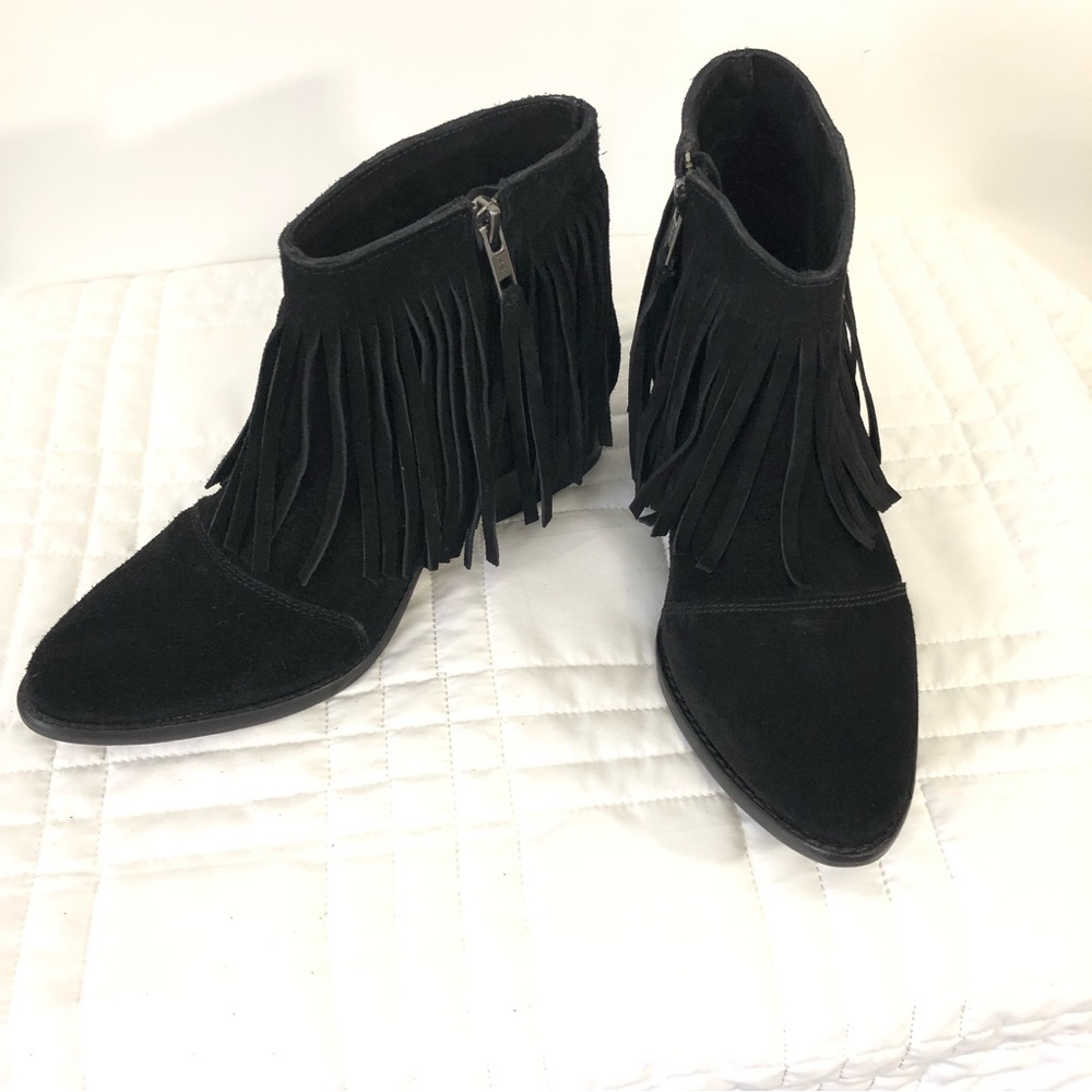 Nasty Gal Black Fringe Suede Booties. Size 6.5 (Fits like 6)